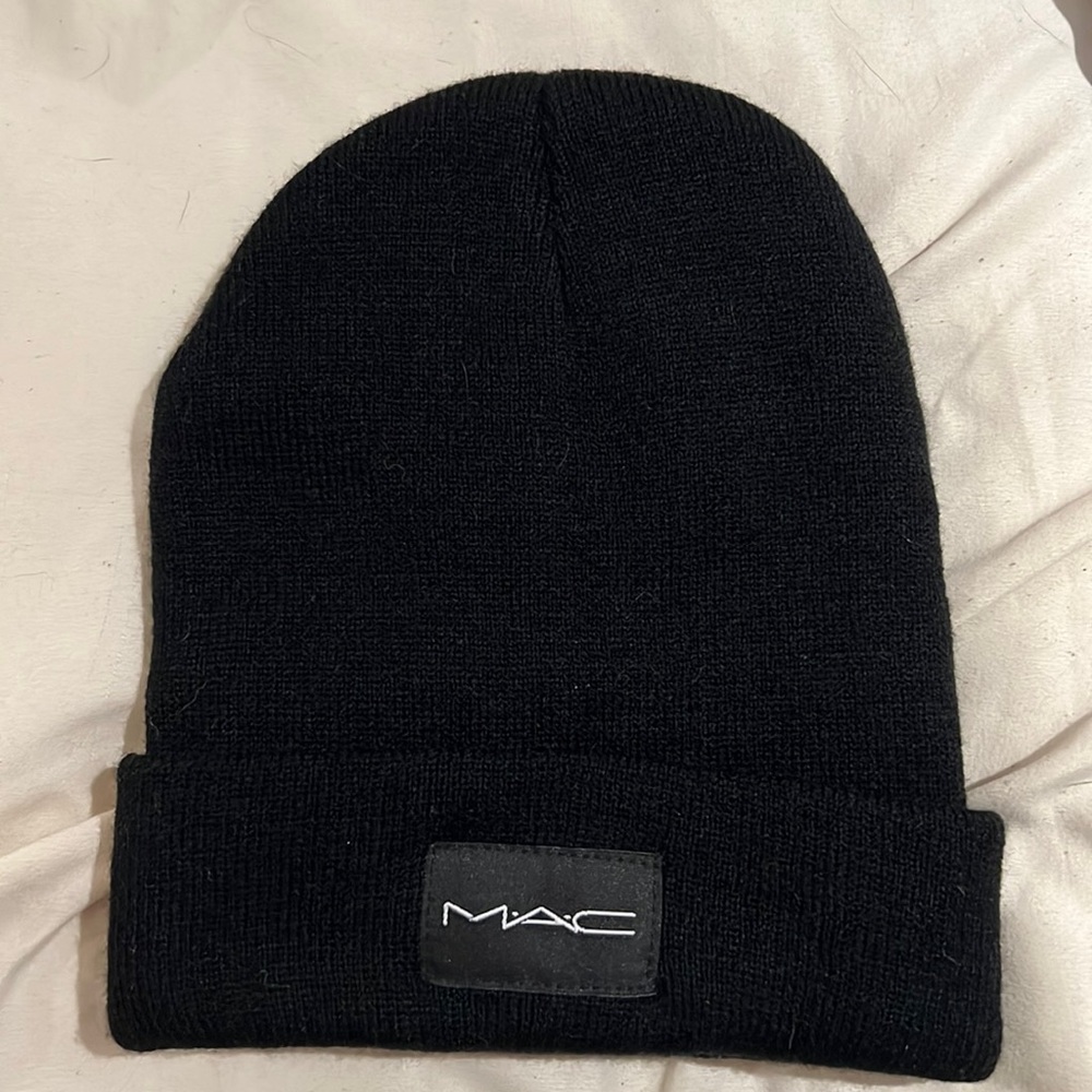 MAC beanie